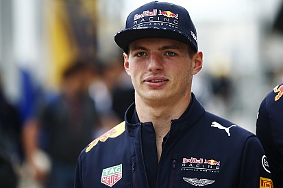 Verstappen: "Non capisco perché oggi in F.1 serva l'Halo"