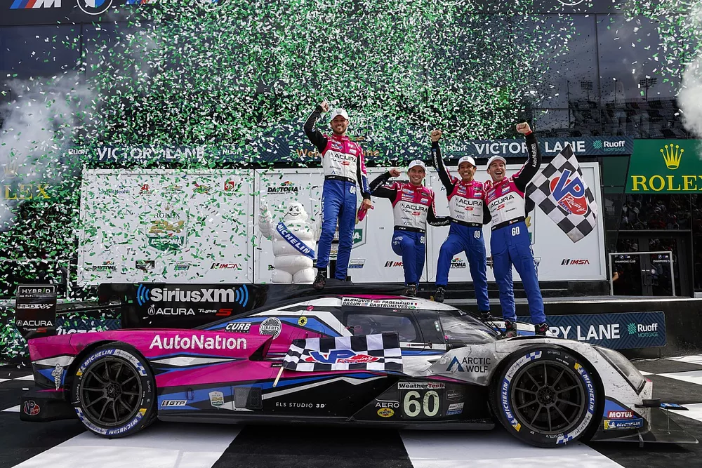 1. #60 Meyer Shank Racing w/ Curb Agajanian Acura ARX-06: Tom Blomqvist, Colin Braun, Helio Castroneves, Simon Pagenaud