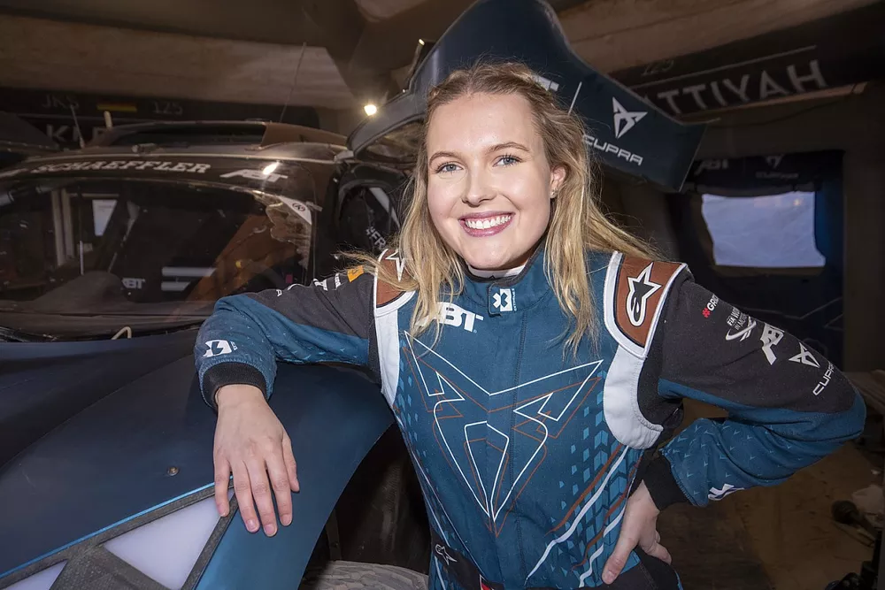 Klara Andersson, piloto sueca de rallycross, es la nueva piloto del Abt Cupra XE.