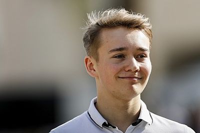 Billy Monger gana el GP de Pau con una gran estrategia