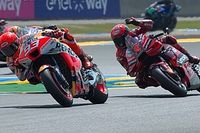 V&iacute;deo: la queja de Bagnaia a M&aacute;rquez en la sprint de MotoGP en Le Mans