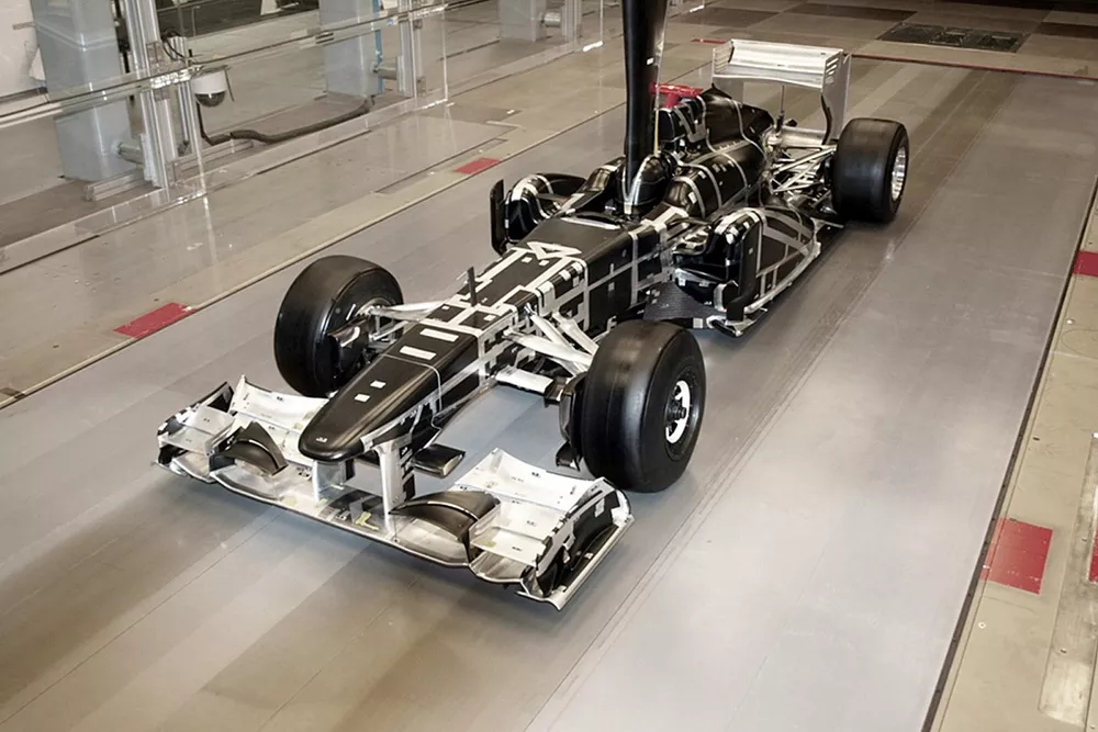 F1 (トヨタ)販促用バルーン(非売品) トヨタの風洞施設を長年“間借り”してきたマクラーレン、今後は自社風洞