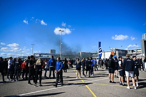 "En MotoE desapareci&oacute; el paddock con el incendio, nosotros lo resolvimos en 19 minutos"
