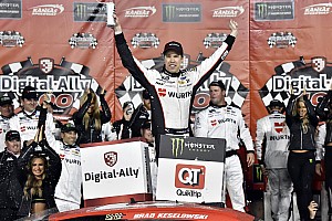 Brad Keselowski snags victory in Kansas thriller