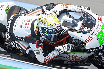 Moto2, Valencia, Libere 1: il bagnato lancia Lecuona davanti a Marquez e Oliveira