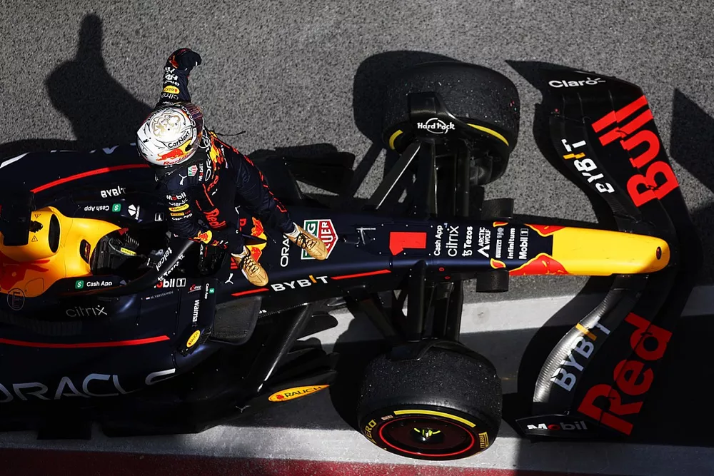 Race winner Max Verstappen, Red Bull Racing