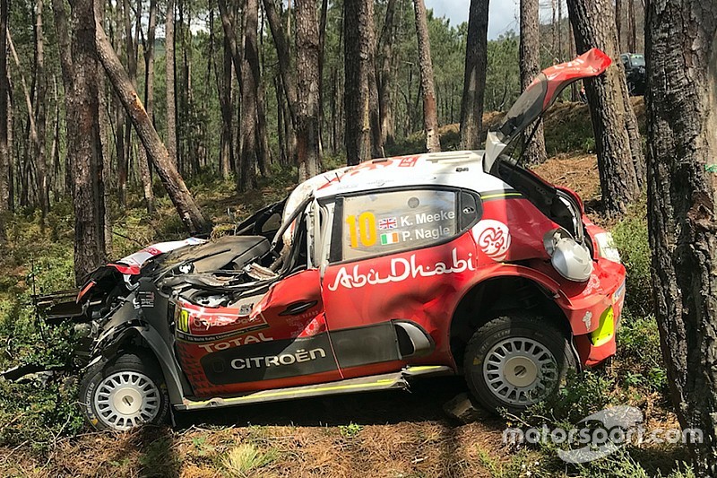Міцний корпус машини WRC Citroen врятував Міку життя