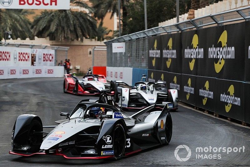 Sébastien Buemi, Nissan e.Dams, Nissan IMO1 Jose Maria Lopez, GEOX Dragon Racing, Penske EV-3 