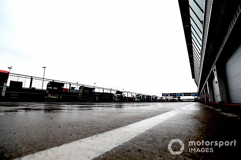 Silverstone to be resurfaced again before F1 and MotoGP races