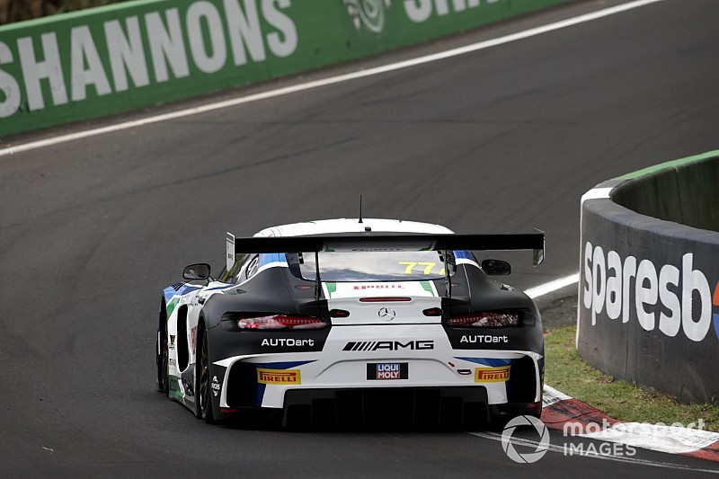 Bathurst 12 Hour: #77 Mercedes on top in first stint