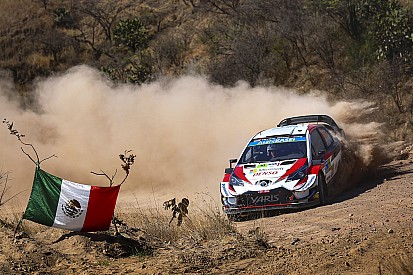 Messico, PS12: Latvala e Ogier alla pari. La Yaris di Meeke è danneggiata