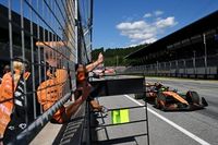 Norris resiste ante Piastri en Austria con KO de Verstappen; Alonso remonta