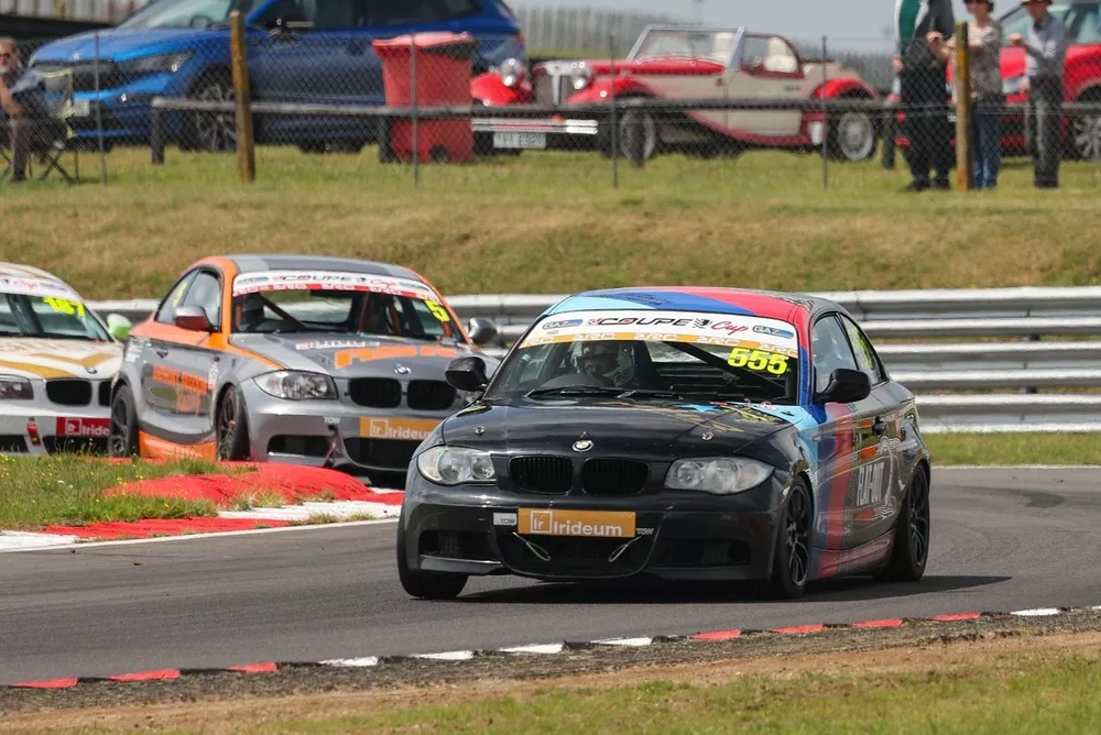 Matthew Highcock (555) won both 116 Sprint & 120 Coupe races