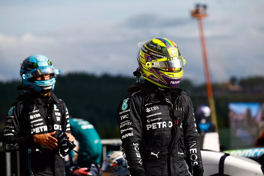 Lewis Hamilton, Mercedes-AMG, George Russell, Mercedes-AMG, in Parc Ferme after the Sprint