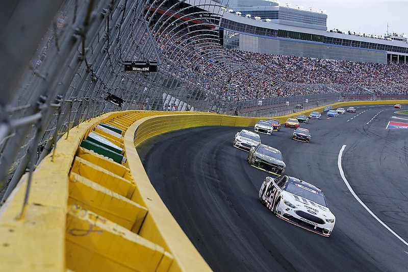 У NASCAR запропонували перейти на гібридні технології Ф1