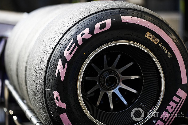 La F1 debería usar el neumático hiperblando en cada carrera, dice Ricciardo