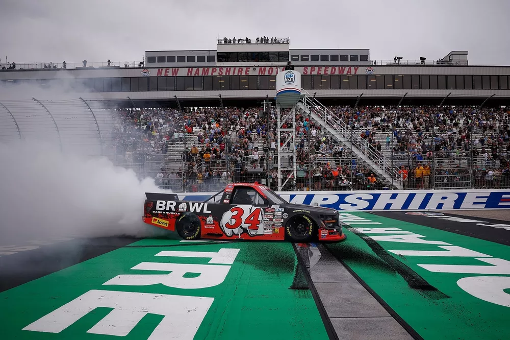 Layne Riggs wins NASCAR Truck New Hampshire race amid nail-bitting ...