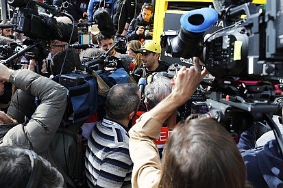 Ricciardo: Eğer şampiyonluk için yarışsaydık Red Bull, Verstappen'i destekleyecekti