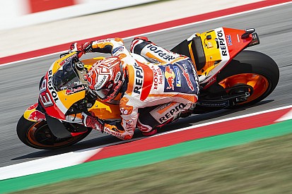 Marquez voor de Ducati's in warm-up San Marino GP