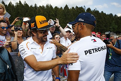 Alonso: "I Top 5 della storia della F1? Schumacher, Fangio, Senna, Prost e... Hamilton!"