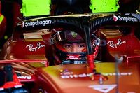 Sainz: Hamilton me ha hecho perder tiempo para luchar en Abu Dhabi