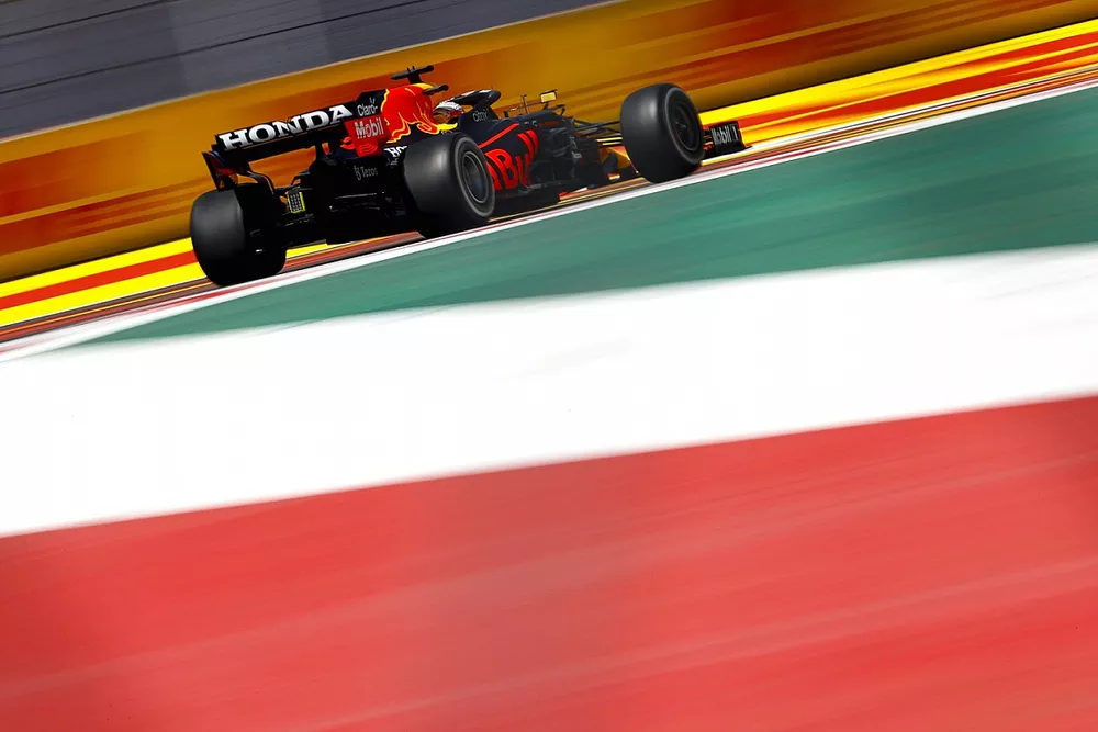 Max Verstappen, Red Bull Racing RB16B