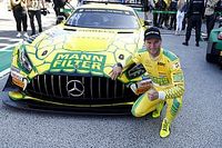 Engel na czele pierwszego wyścigu