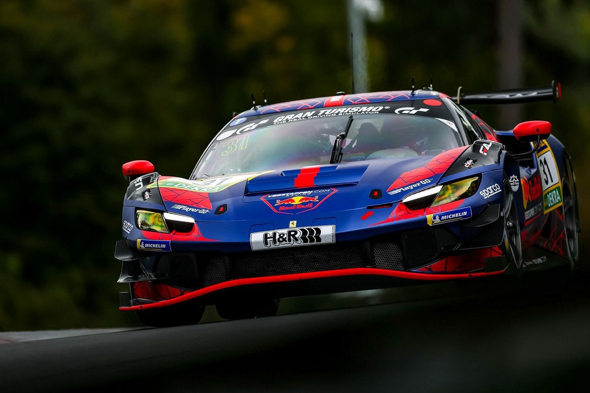 Watch LIVE: Max Verstappen's NLS GT3 race debut at the Nordschleife