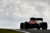 Vettel: "Est&aacute; muy apretado entre Red Bull y nosotros"