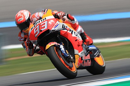 MotoGP Qualifying Thailand: Marquez schlägt Rossi hauchdünn zur Pole
