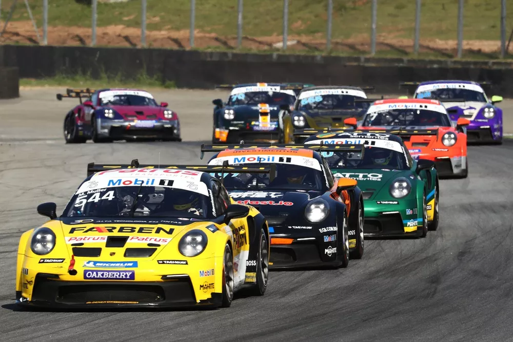 Mar&ccedil;al Muller na Porsche