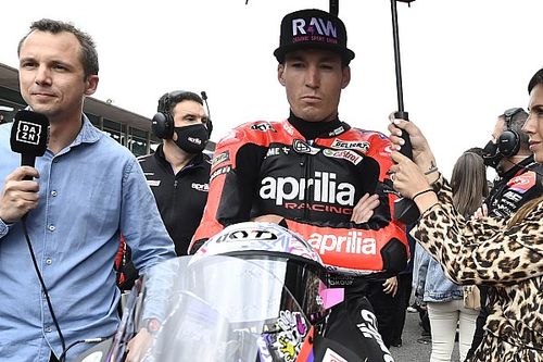 Aleix Espargaró: "Quisiera dos años más pero no tengo una oferta clara""