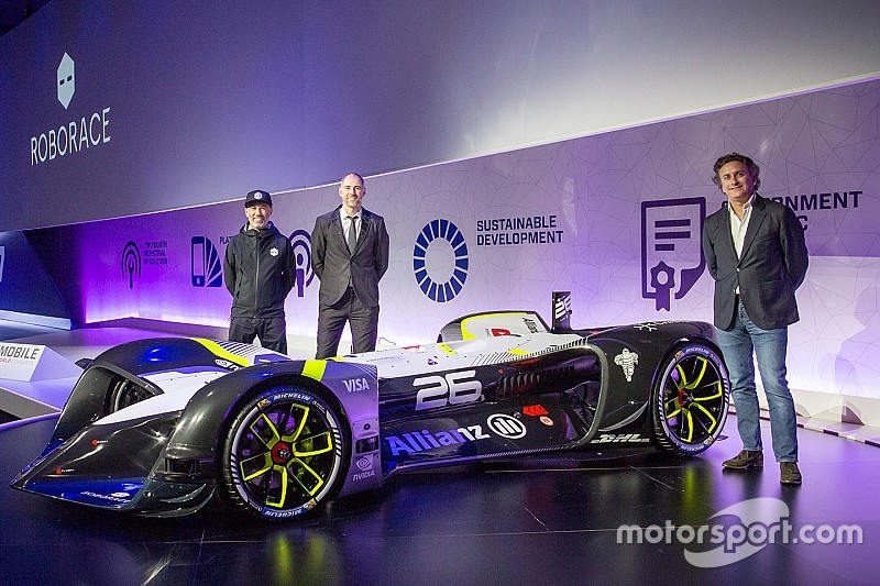 roborace-roborace-presentation-2017-roborace-presentation.jpg