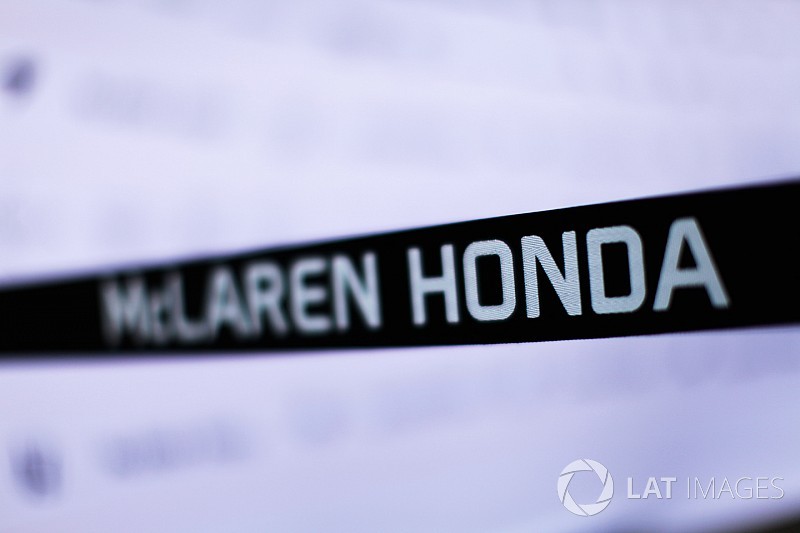 Analiz: McLaren, Renault motoru için 300 milyon euro'dan vazgeçti!