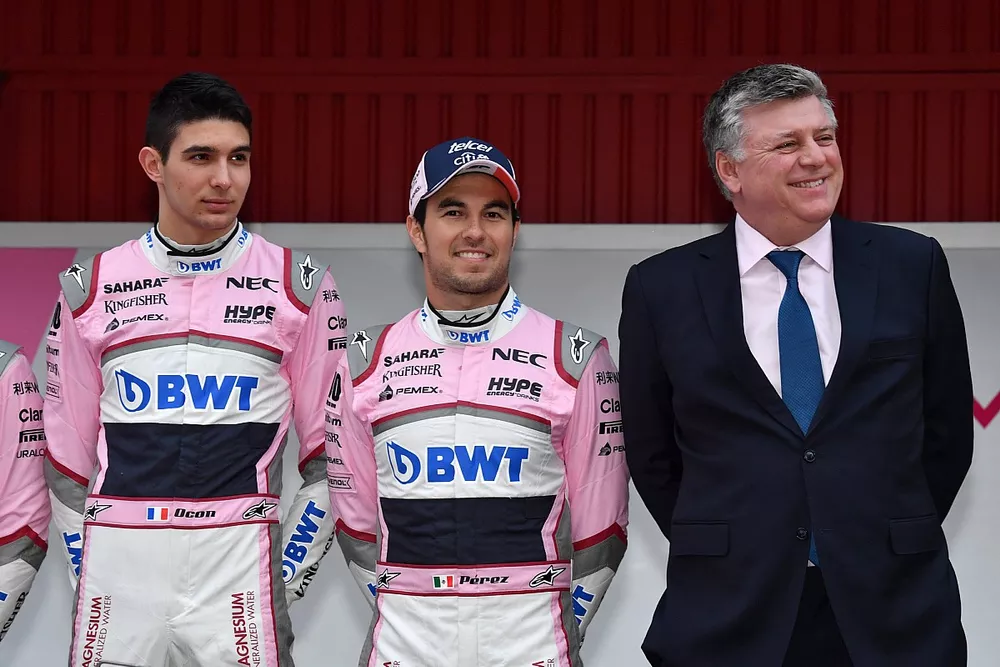 Esteban Ocon, Sahara Force India F1, Sergio Perez, Sahara Force India et  Otmar Szafnauer, directeur d'exploitation Sahara Force India Formula One Team