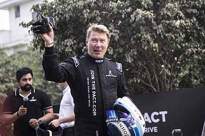 Hakkinen, Mercedes'in ve Hamilton'ın sezona yaklaşımlarını övdü