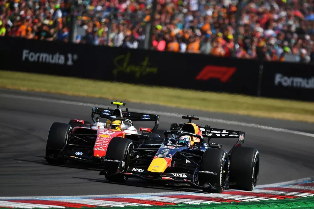 Lewis Hamilton, Ferrari, Max Verstappen, Red Bull Racing
