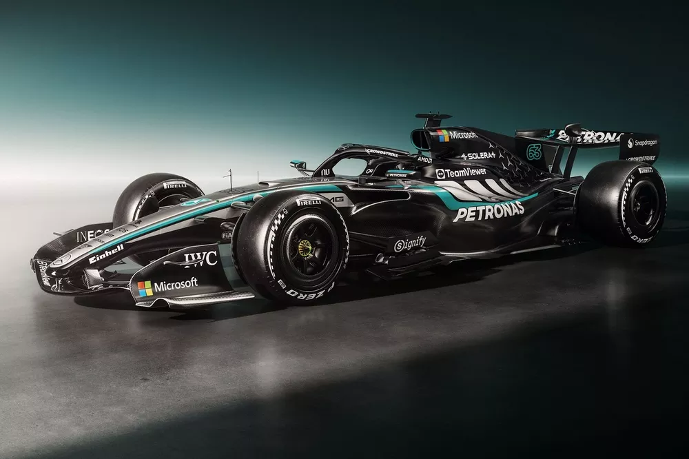 Mercedes W17 livery