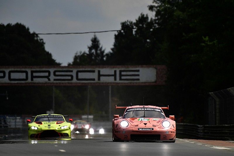 #92 Porsche GT Team Porsche 911 RSR: Michael Christensen, Kevin Estre, Laurens Vanthoor