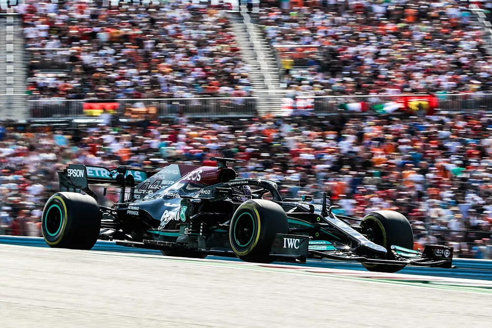 Lewis Hamilton, Mercedes W12