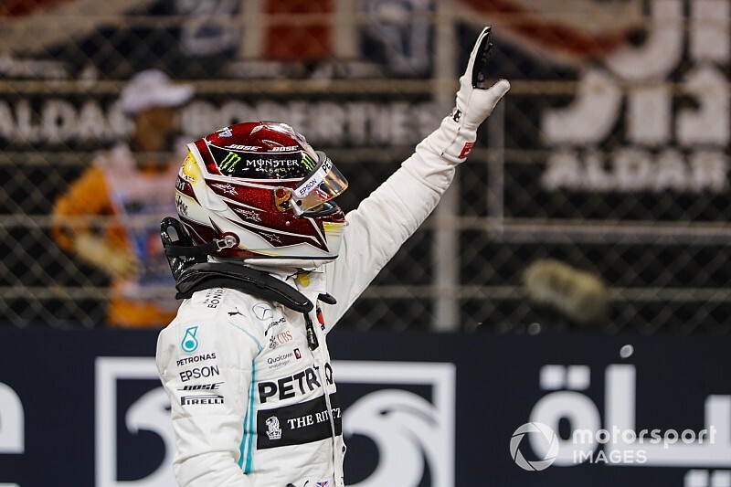 Abu Dhabi GP: Hamilton grabs final pole of 2019