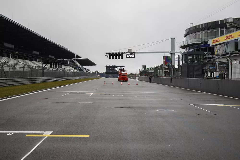 A view of the circuit