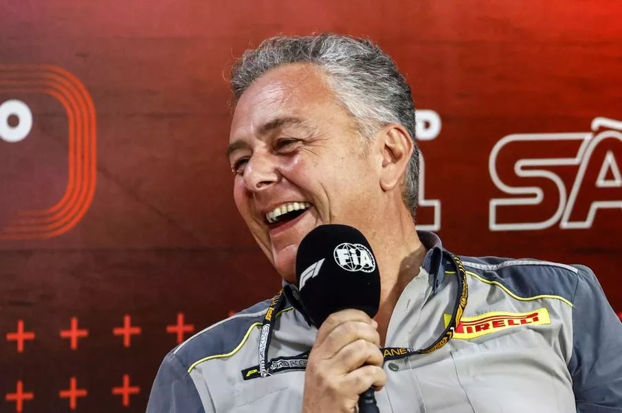 Mario Isola, Racing Manager, Pirelli Motorsport, nella conferenza stampa dei team