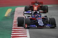Kvyat: "No fui al límite, la clave es sumar vueltas"