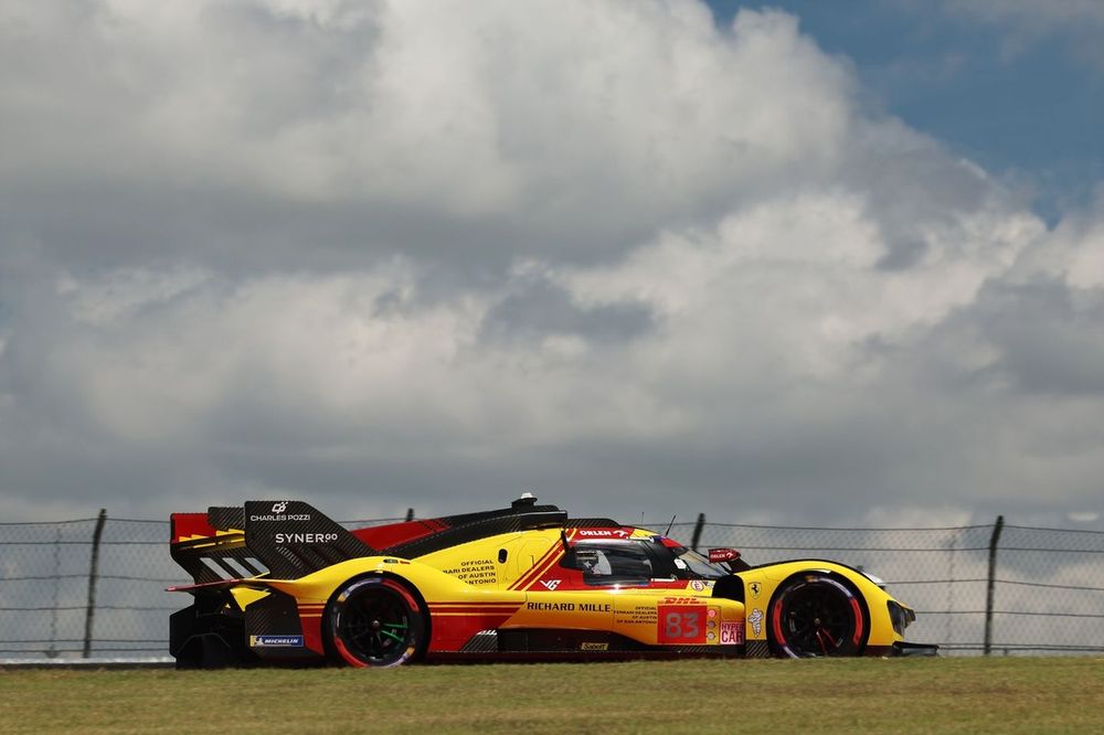 #83 AF Corse Ferrari 499P: Robert Kubica, Robert Shwartzman, Yifei Ye