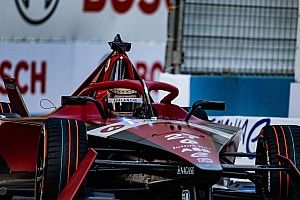 Dennis se lleva la pole del domingo en Roma