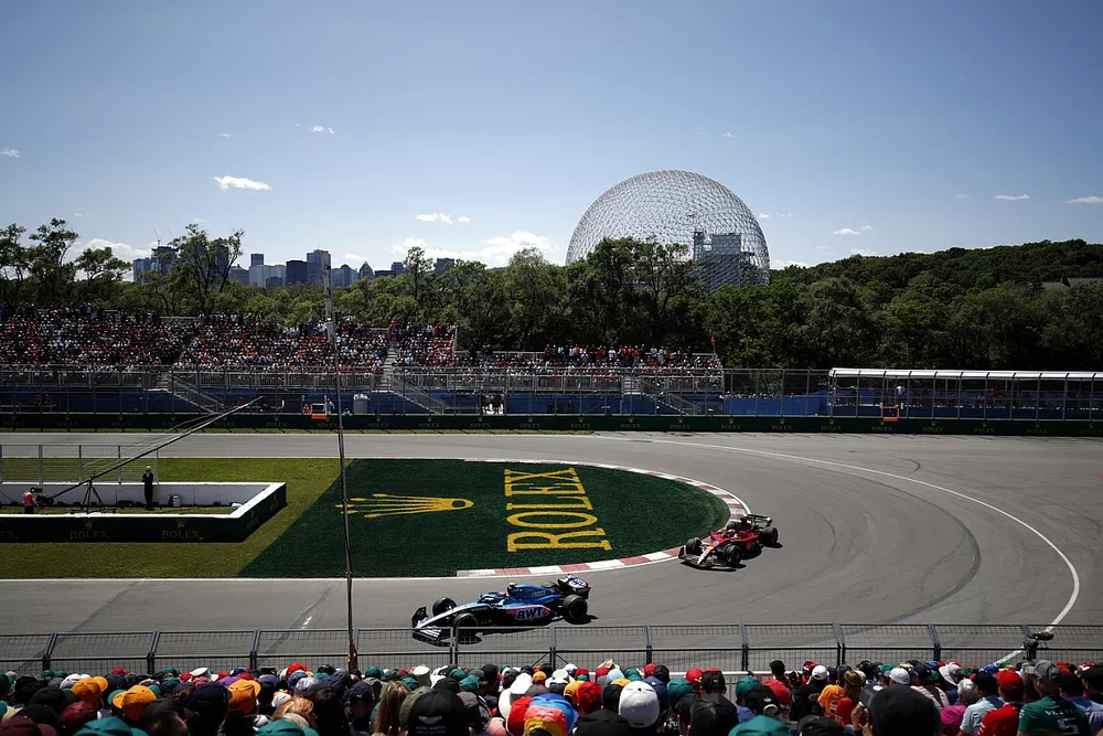 Esteban Ocon, Alpine A522, Charles Leclerc, Ferrari F1-75