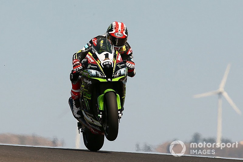 Portimao, Gara 1: Rea vince per la sesta volta consecutiva, secondo Melandri