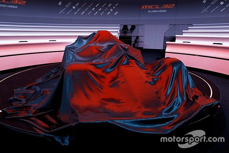 McLaren MCL32 cubierto