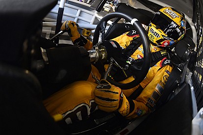 Kyle Busch fastest in Saturday's first Cup practice